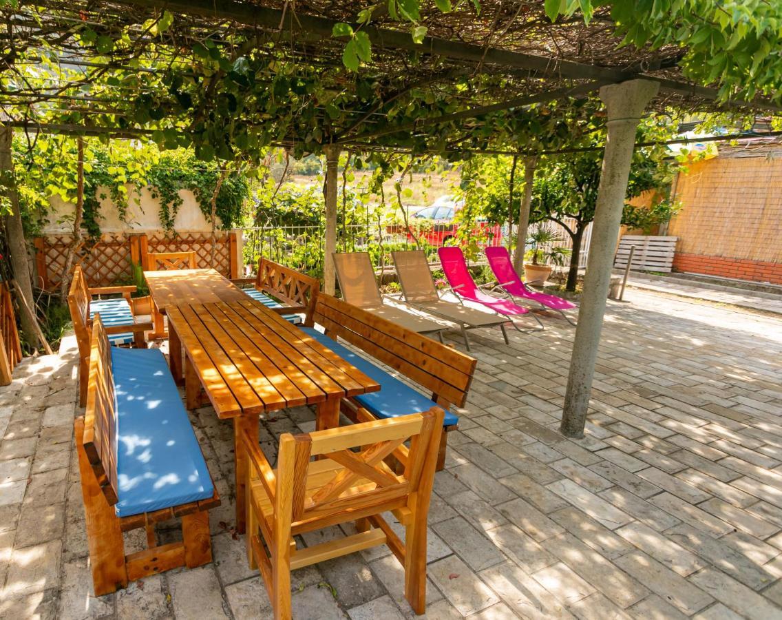 Апартаменты Beachfront House Jovan