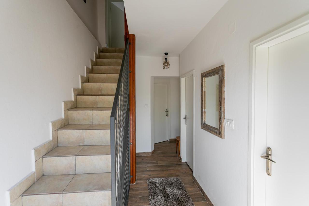 Beachfront House Jovan Котор